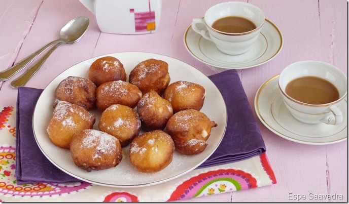 Buñuelos con crema